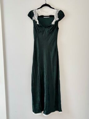 Rumored Lace Trim Slip Dress Maxi Cap Sleeve Side Zip V-Neck Green